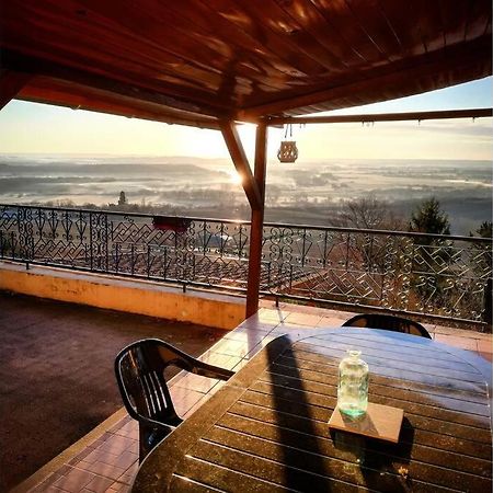 Apartamento Vue Panoramique Sur Le Vignoble Sancerre Exterior foto