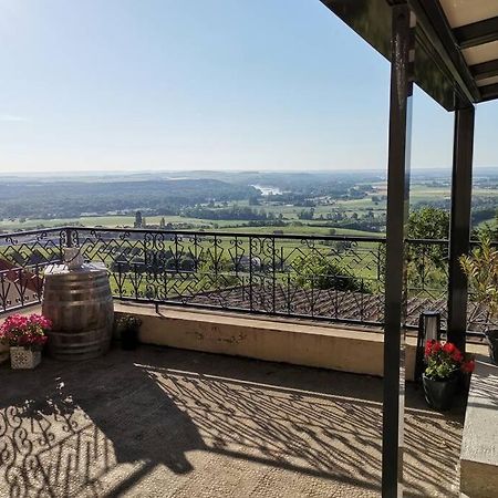 Apartamento Vue Panoramique Sur Le Vignoble Sancerre Exterior foto