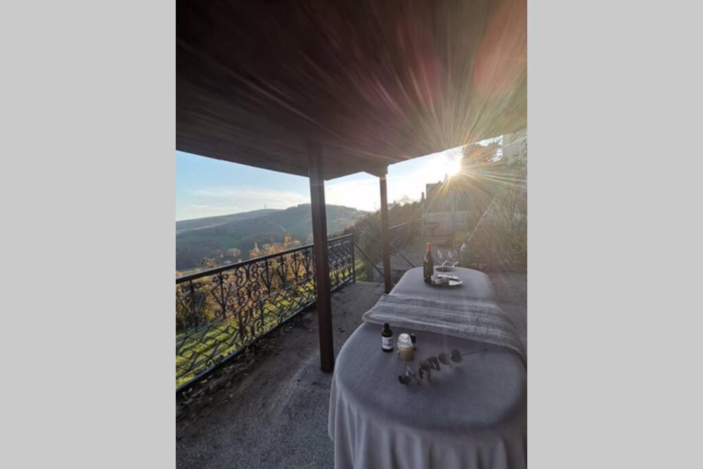 Apartamento Vue Panoramique Sur Le Vignoble Sancerre Exterior foto